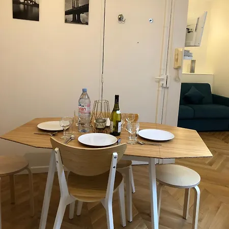 New Flat Ile Saint-louis Le Marais 아파트 *